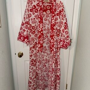 Lord & Taylor Red and White Floral Kimono